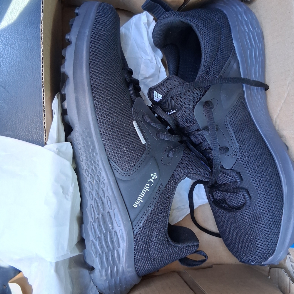 Columbia Men's Black Athletic Shoes
